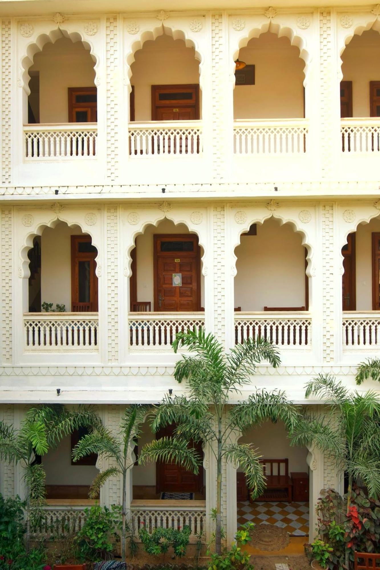 Hotel Pushkar Mountain Exterior foto